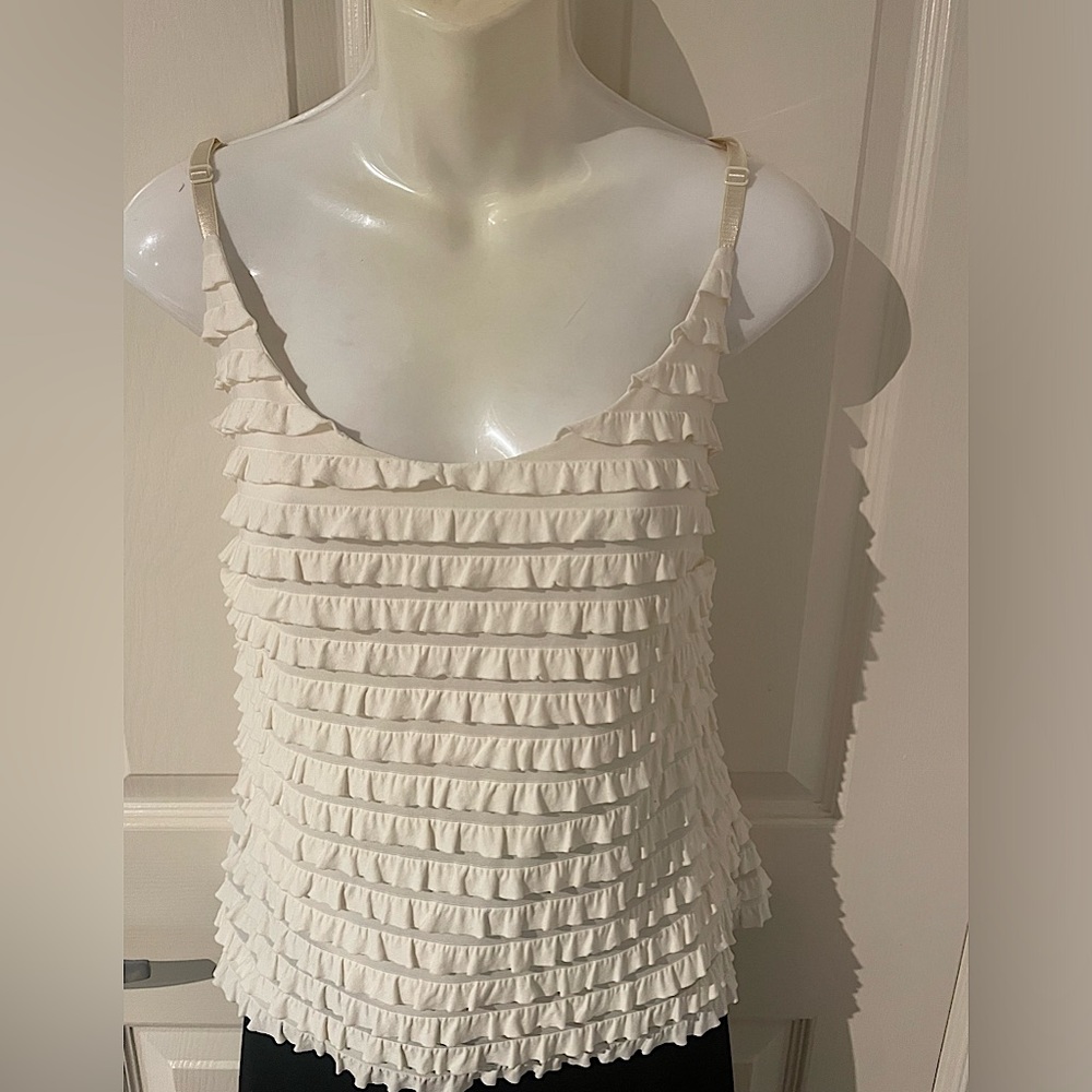 Frank Lyman Cream slip on sleeveless top